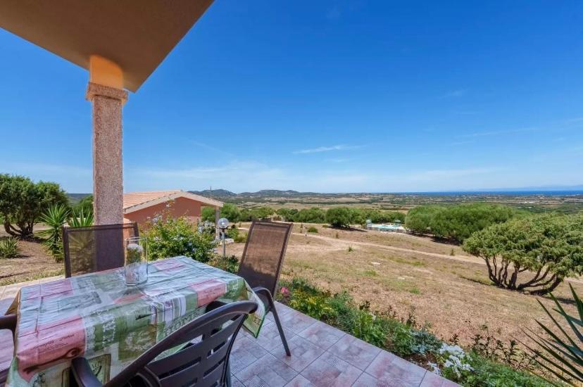 Agriturismo Gli Olivastri Appartamento Raggio Di Sole , Con Piscina E Vista Mare ,Climatizzatore,Wifi Aglientu Esterno foto